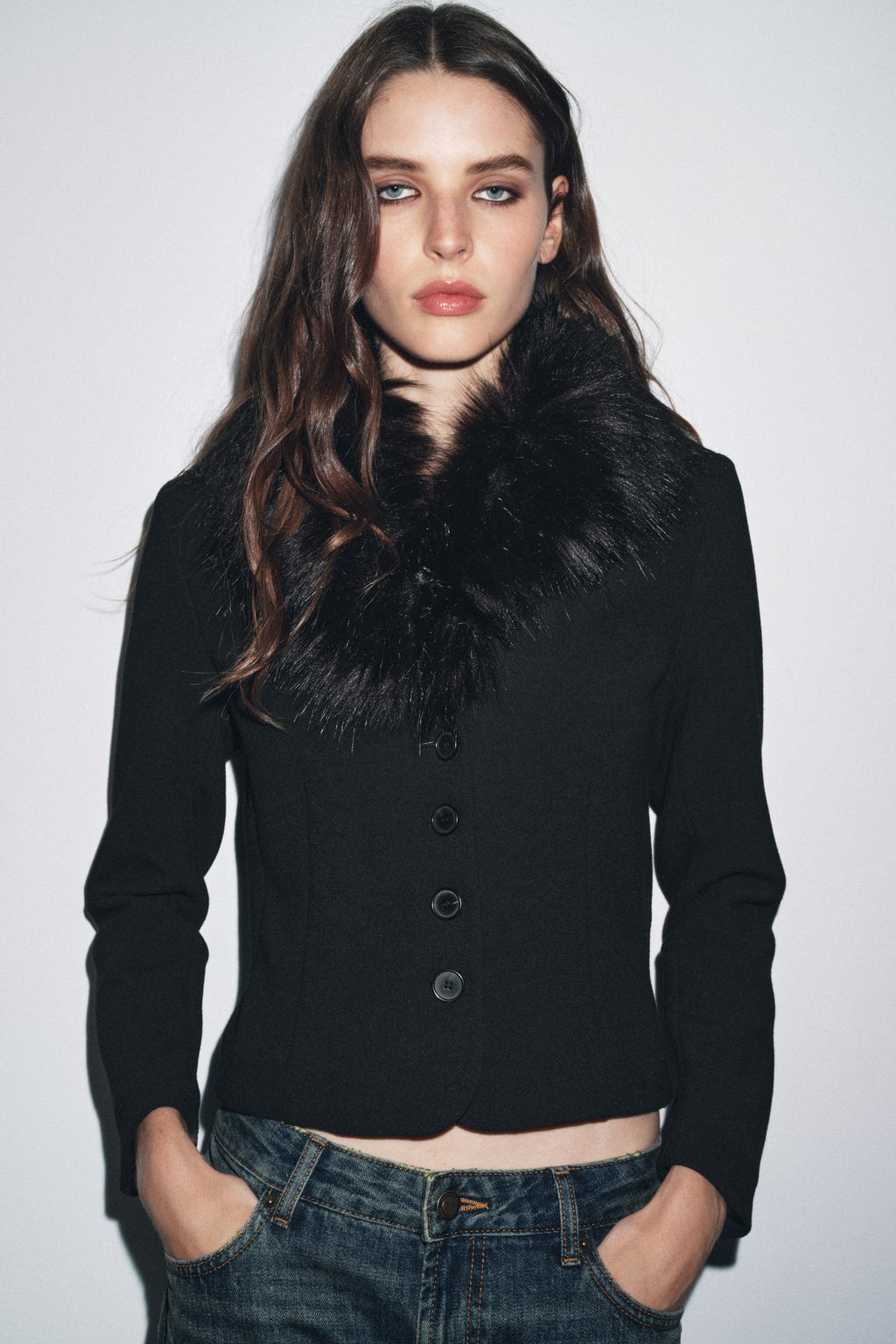 ZW COLLECTION FITTED FAUX FUR COLLAR JACKET - Zara фото 2