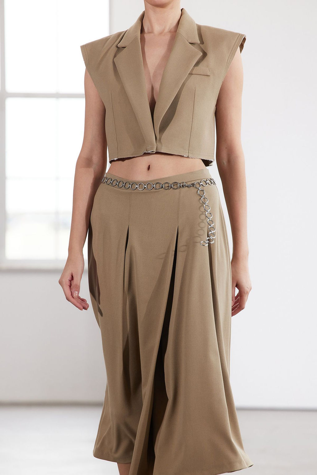 Trendyolmilla Limited Edition Vizon Regular Crop Dokuma Yelek TWOAW25YE00075  фото 2