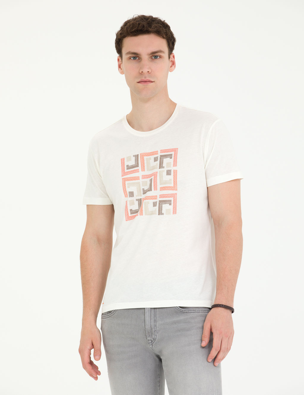 Ekru Slim Fit Bisiklet Yaka Ti__rt