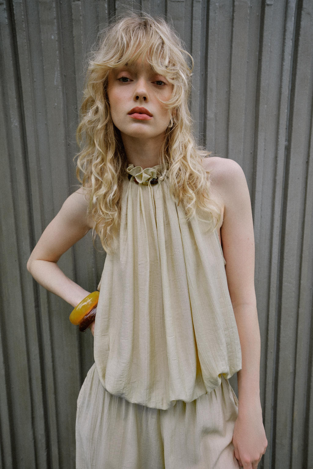 TOP HALTER GLOBO ABALORIOS / Crudo - Zara фото 2