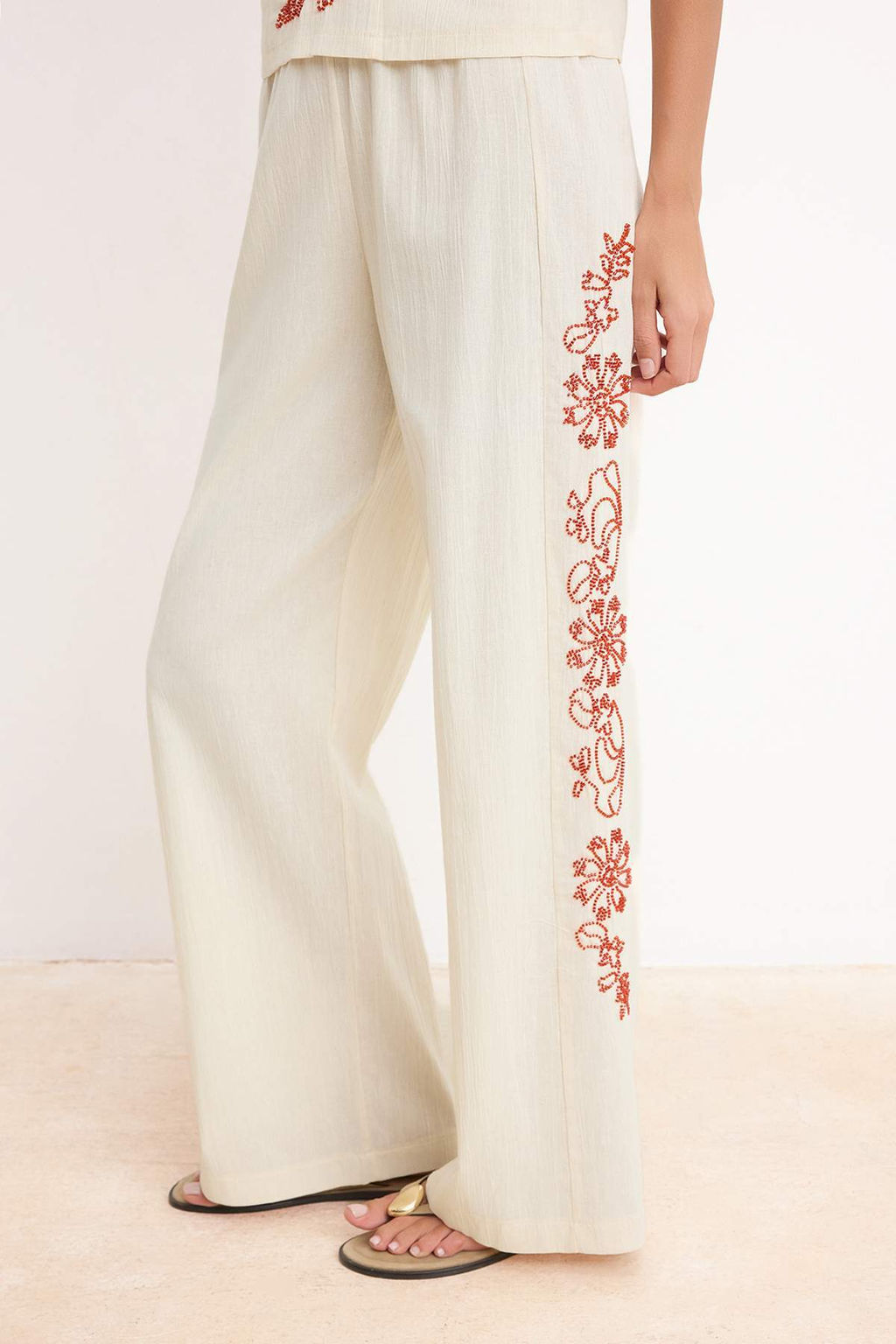 Cok Renkli Boncuk Nak?sl? Bluz Genis Paca Ince Kumas Pantolon Dokuma Alt - Ust Tak?m TWOSS26AU00151 - Trendyolmilla фото 3