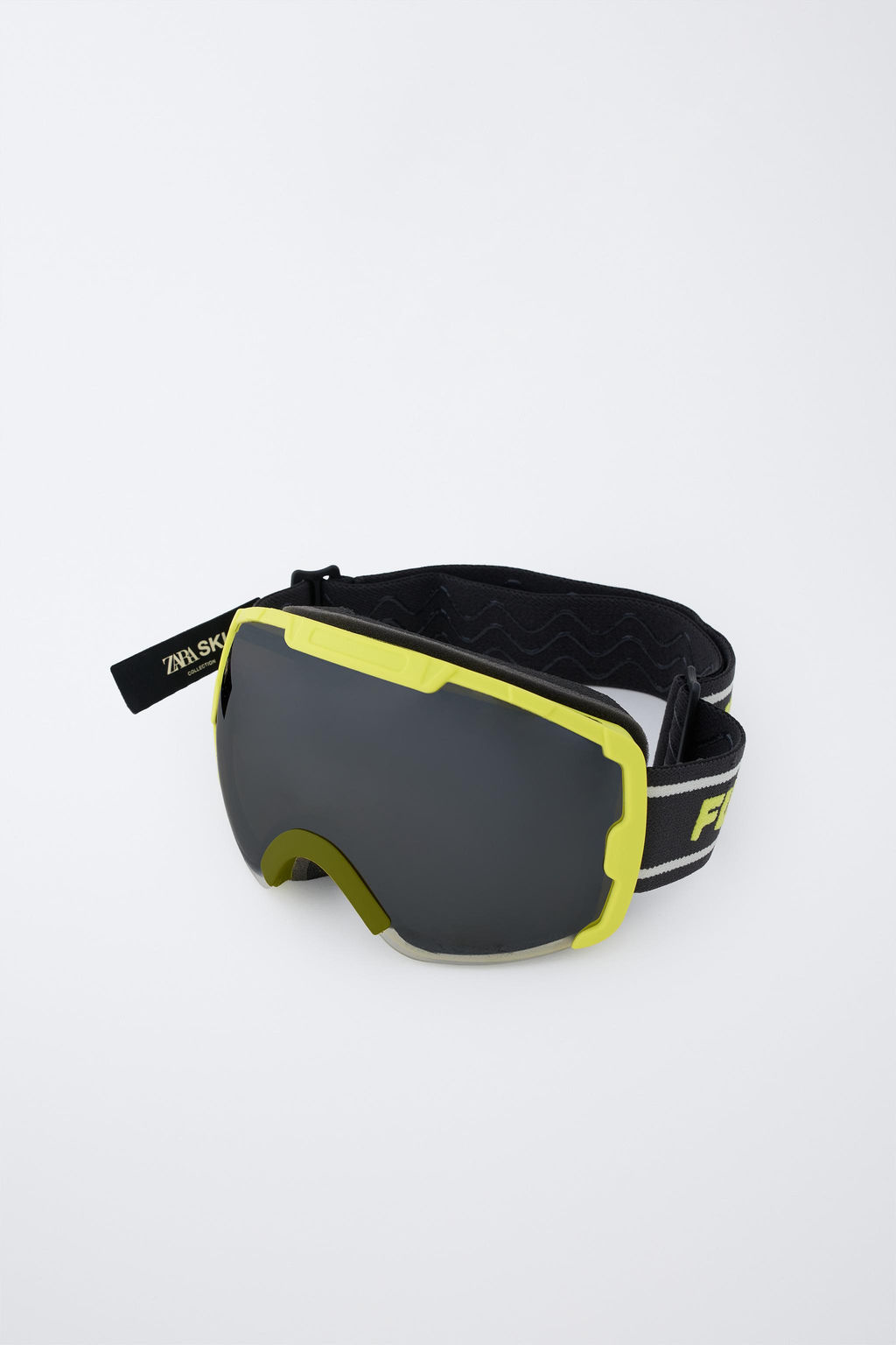 GAFAS TEXTO CON FUNDA SKI COLLECTION / Negro - Zara фото 2