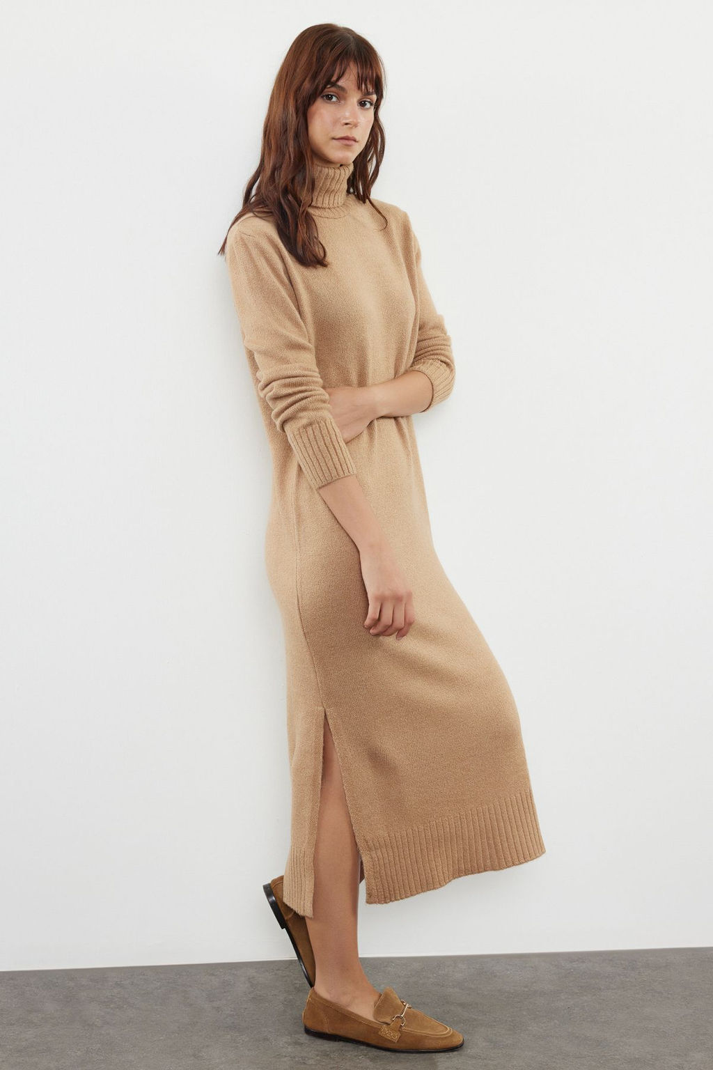 TRENDYOLMILLA Camel Midi Triko Genis Kal?p Yumusak Dokulu Elbise TWOAW24EL00034  фото 2