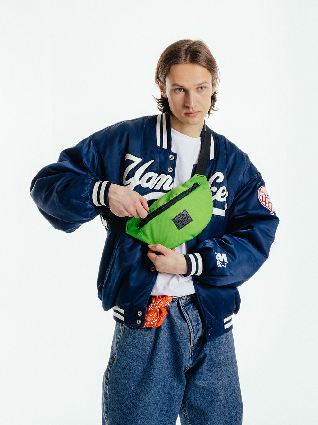 V10 001 89 Сумка поясная