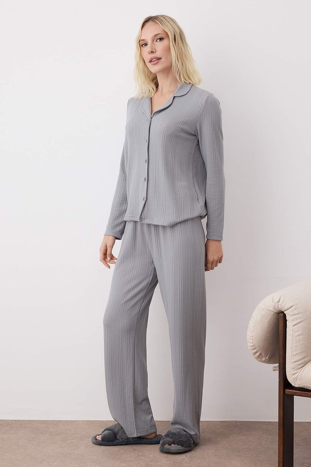 Lacivert Dokulu Fitilli Yumusak Tuse K?sl?k Orme Pijama Tak?m? THMAW26PT00093