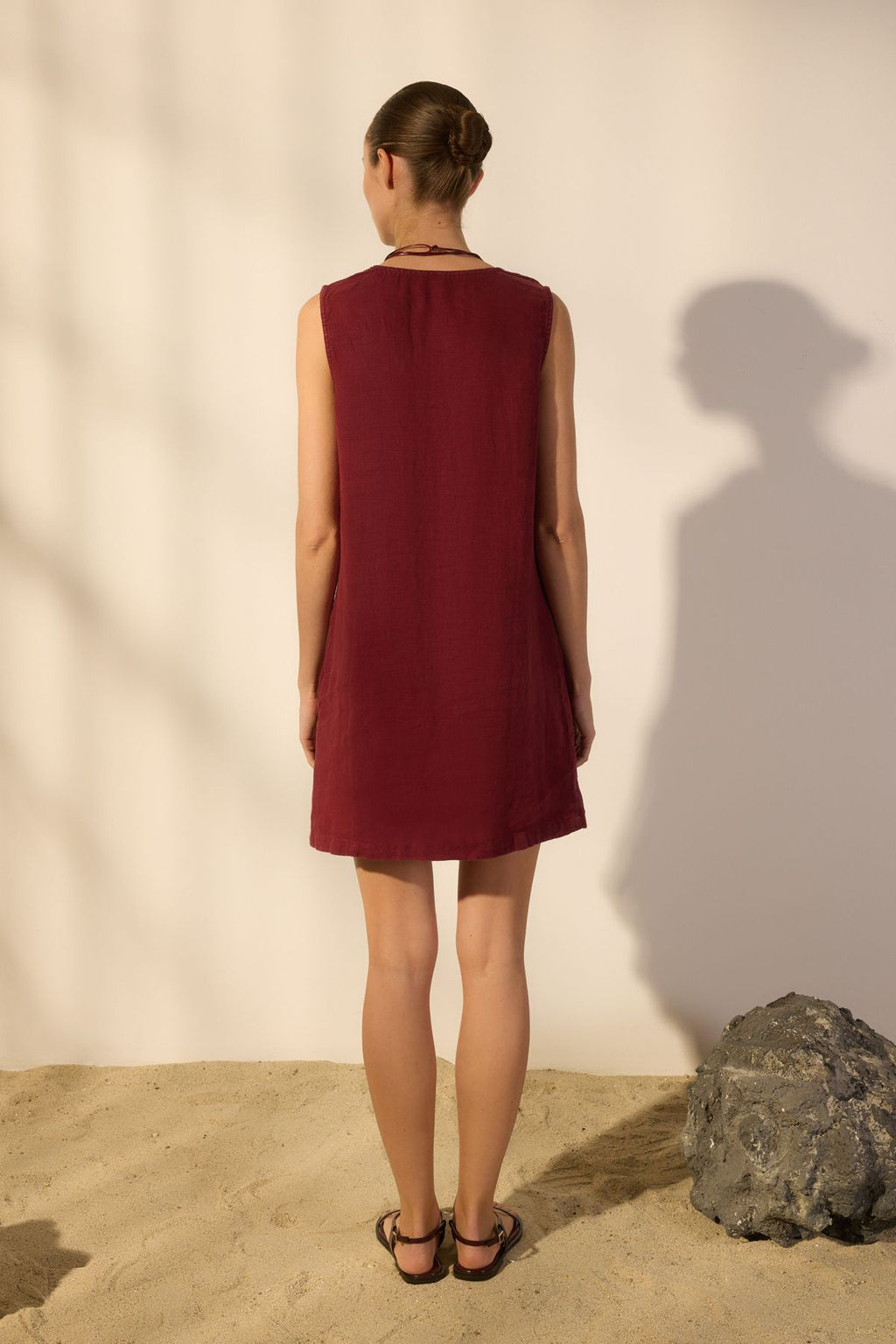 Trendyolmilla Bordo %100 Keten Dugme Detayl? Mini Elbise TWOSS25EL00613  фото 4