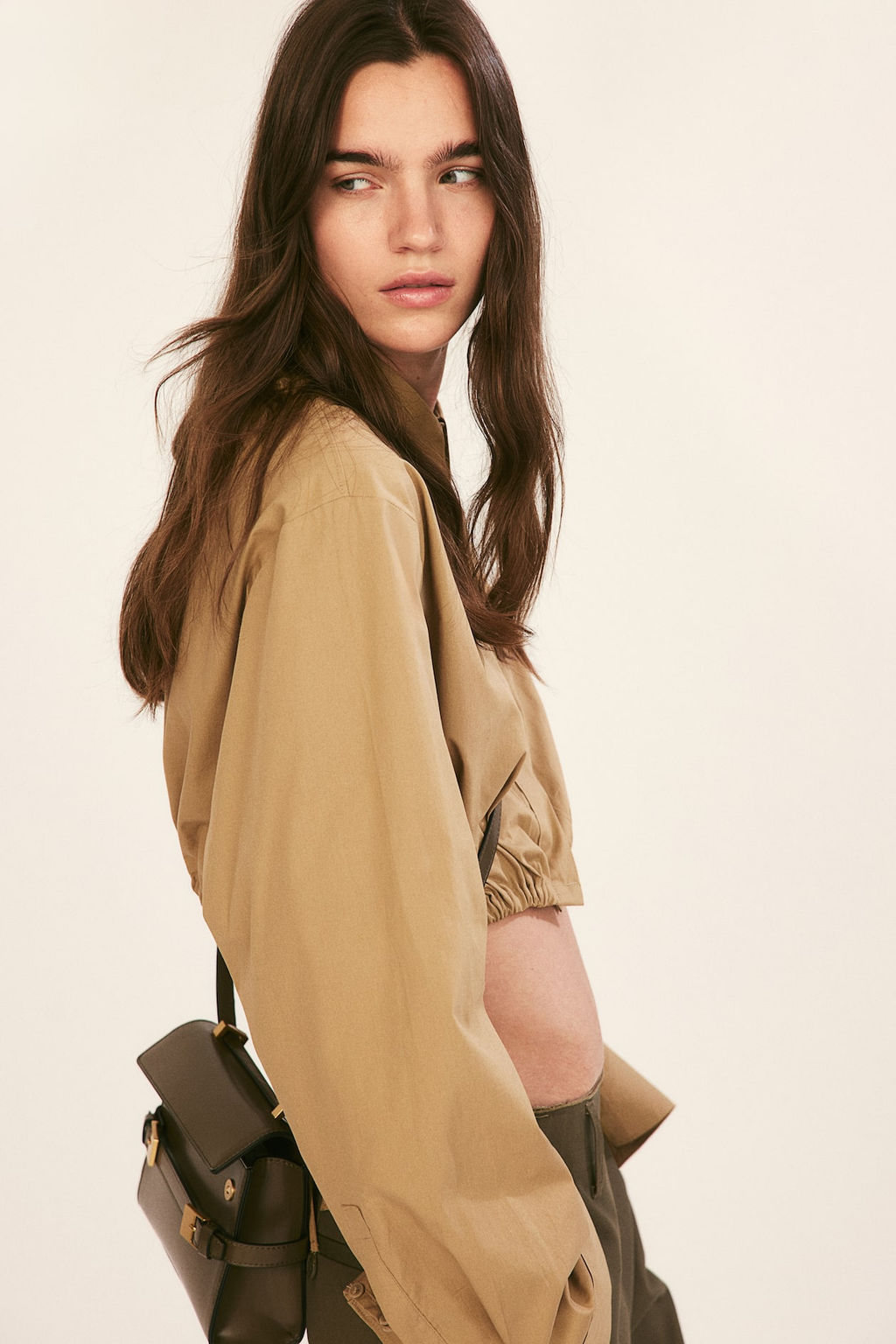 Camisa cropped con cordon de ajuste - H&m фото 5