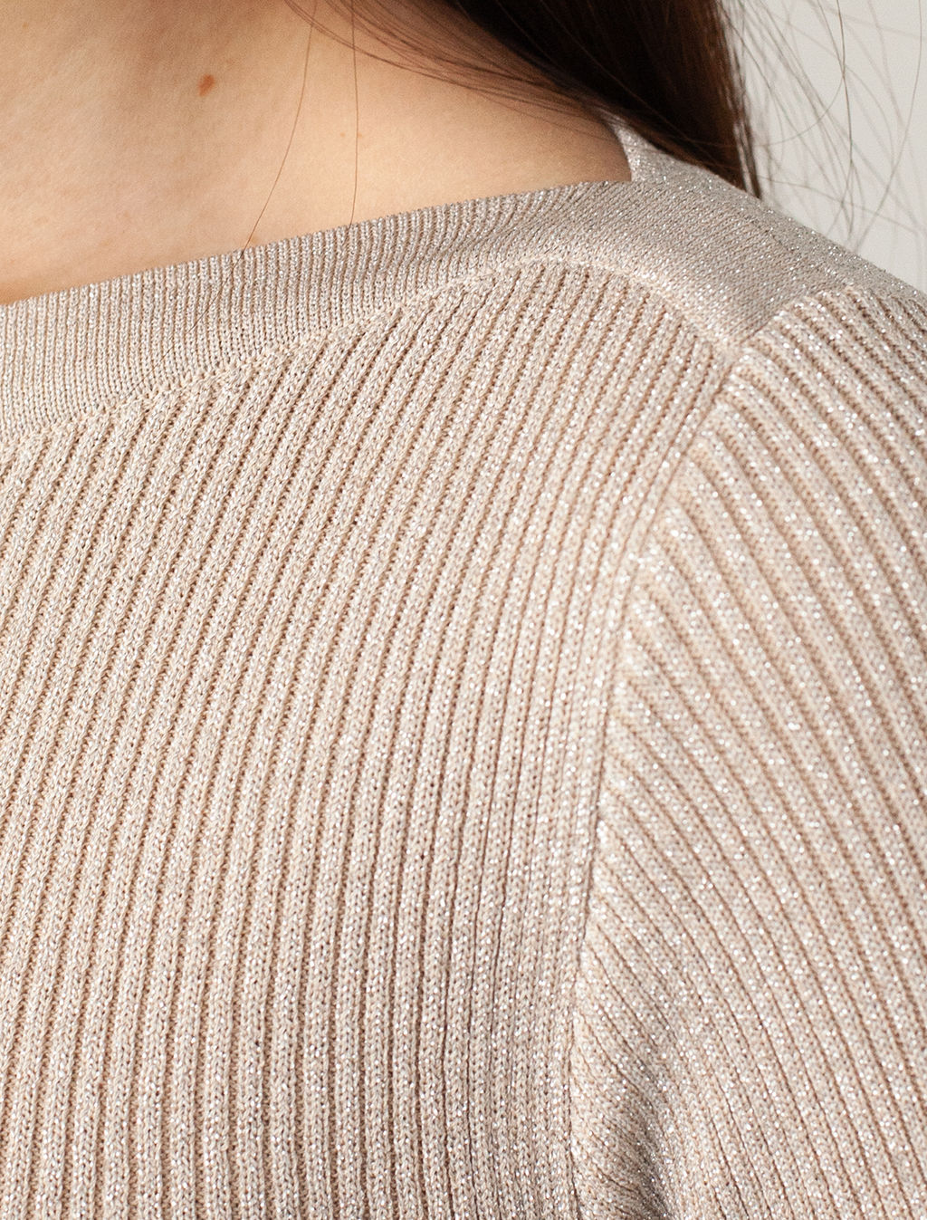 VILATTE / Джемпер фактурной вязки из вискозы с мягким люрексом  фото 3