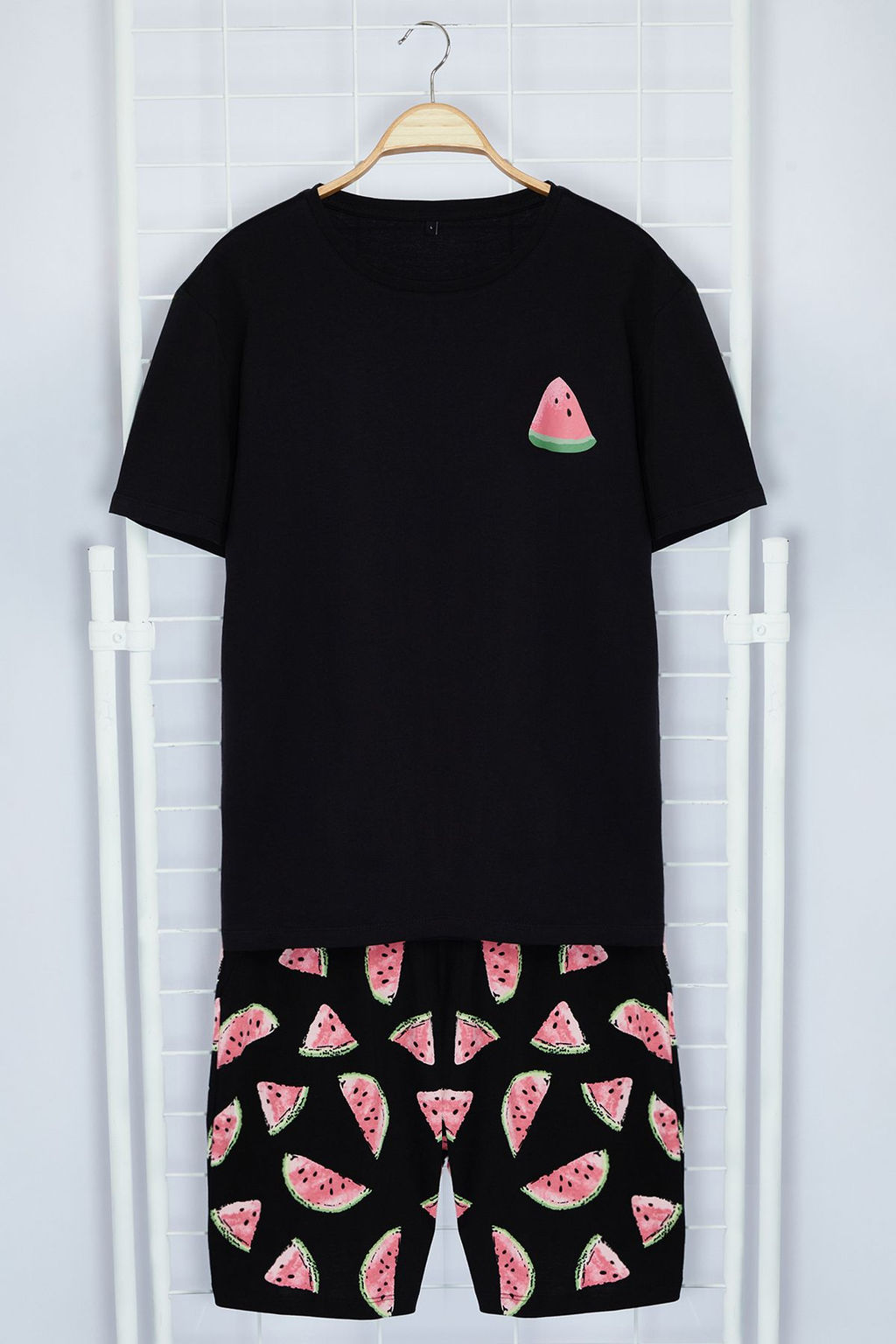 TRENDYOL MAN Siyah Couple/Cift Regular Fit Karpuz Desenli %100 Pamuklu Sortlu Erkek Pijama Tak?m? TMNSS24PT00050 - Trendyolmilla фото 6