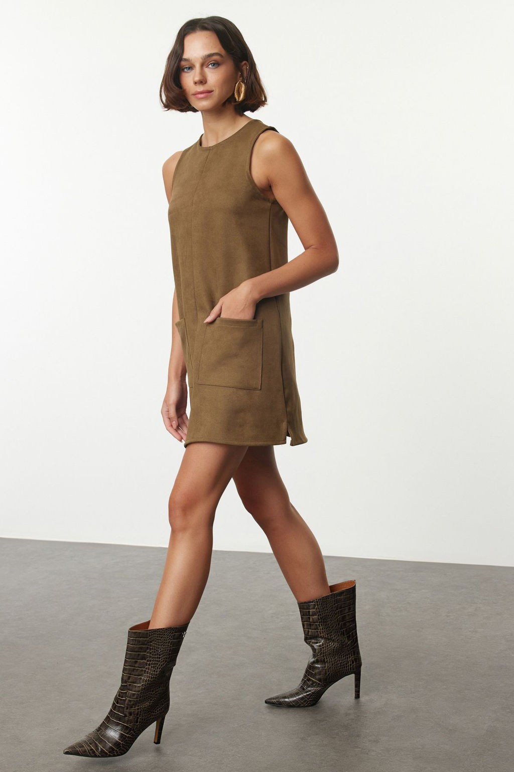 TRENDYOLMILLA Haki Duz Cep Detayl? Mini A line/Can Kesim Mini Orme Elbise TWOAW25EL00404  фото 2