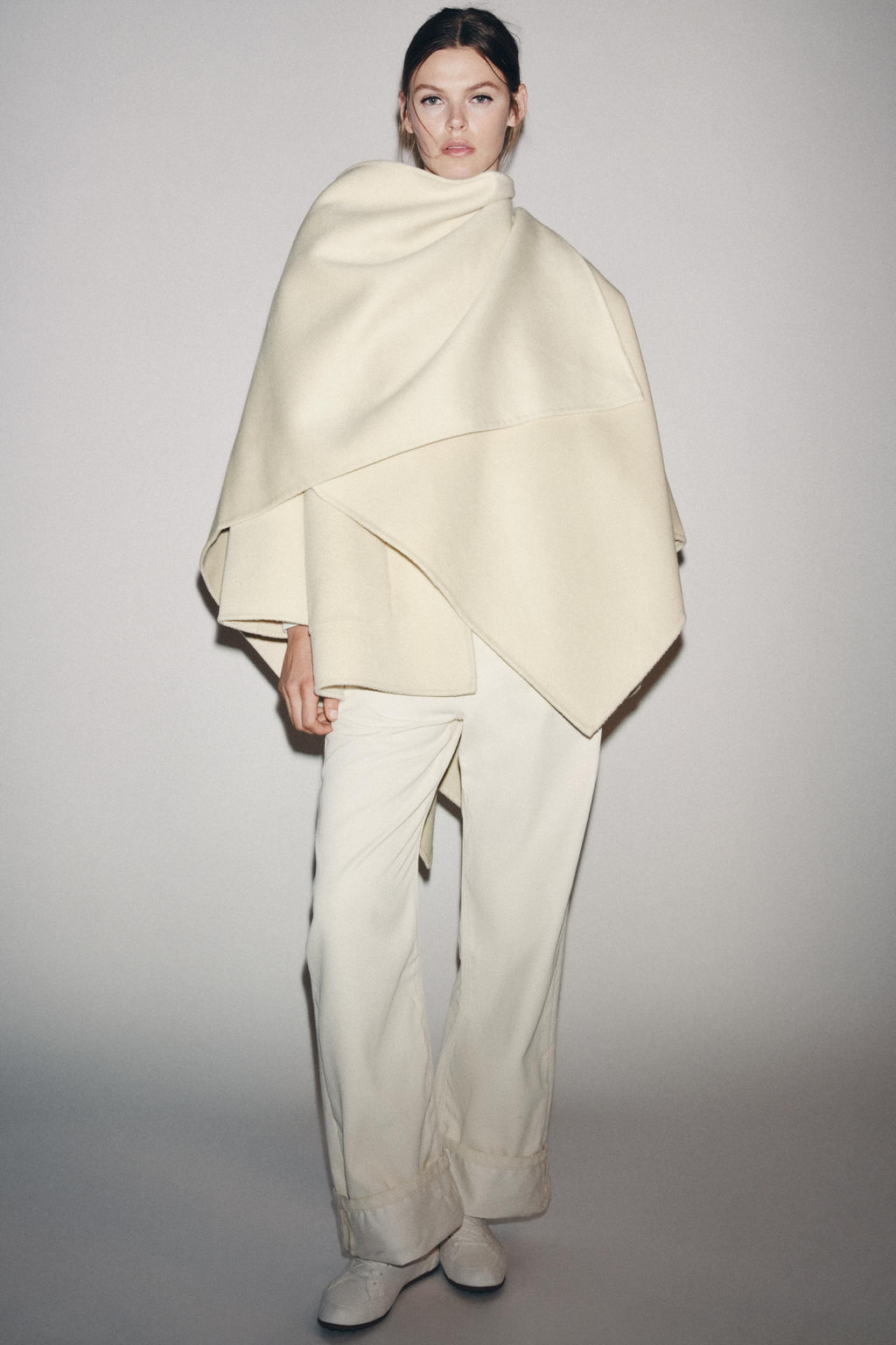 WOOL BLEND CAPE COAT ZW COLLECTION - Zara фото 3