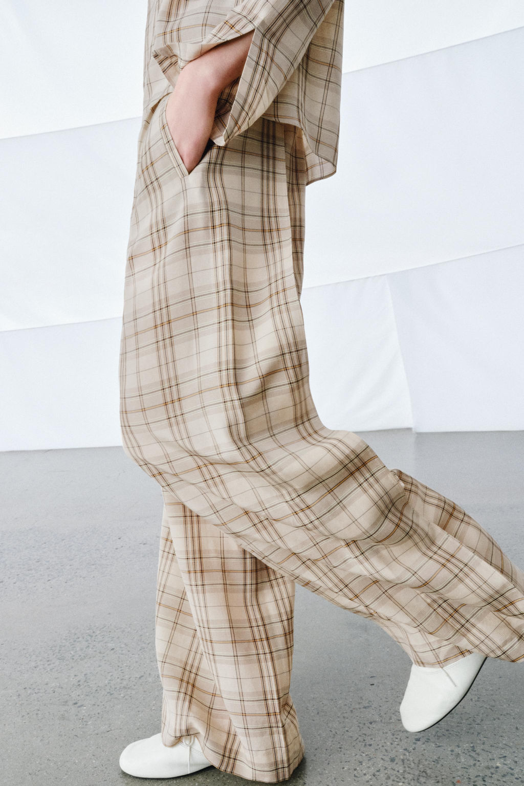 CHECK TROUSERS ZW COLLECTION - Zara фото 14