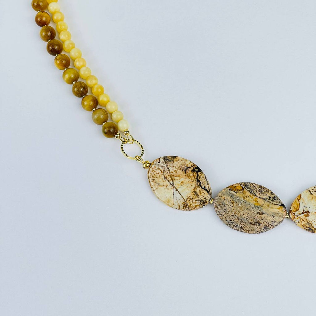 Колье из Яшмы, Тигрового глаза и Кальцита