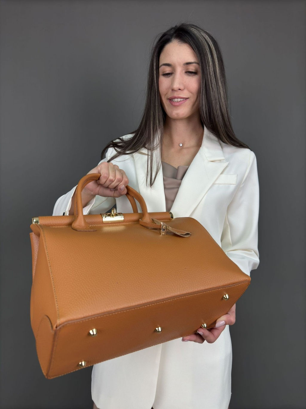 Сумка женская из телячьей кожи