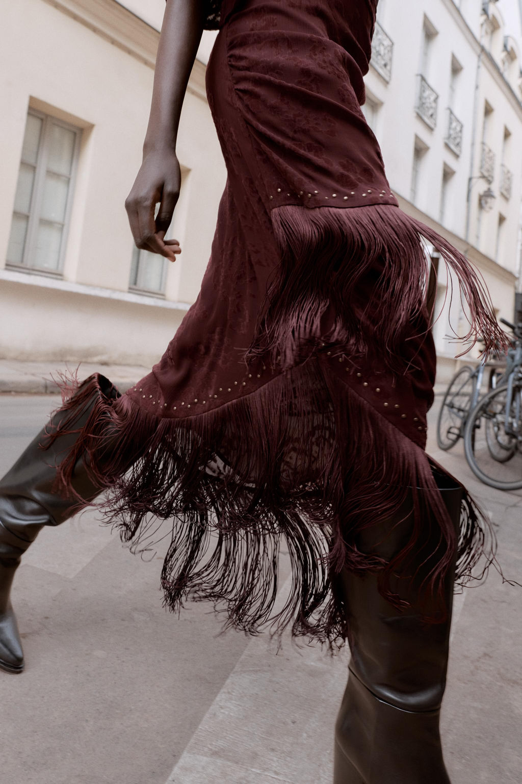 ASYMMETRIC DEVOURED FRINGE MIDI DRESS - Zara фото 2