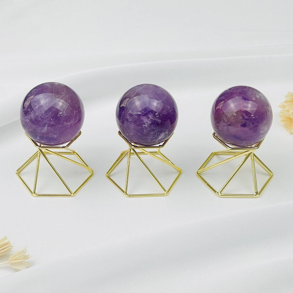 Шар из Аметиста