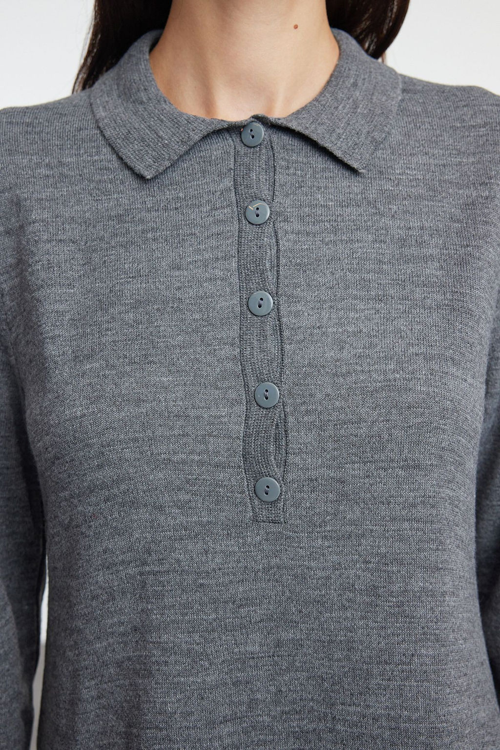 TRENDYOLMILLA Lacivert Midi Triko Polo Yaka Elbise TWOAW25EL00010 фото 4