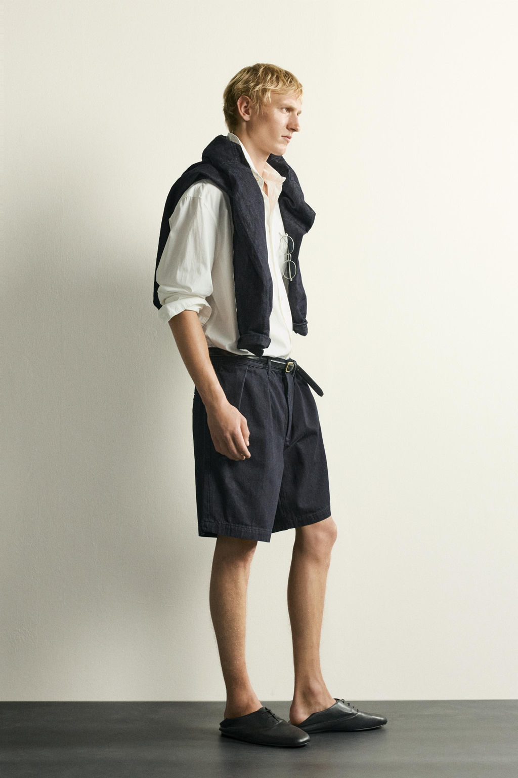 BERMUDA CHINO DENIM RELAXED FIT PLIEGUES / ?ndigo - Zara фото 4