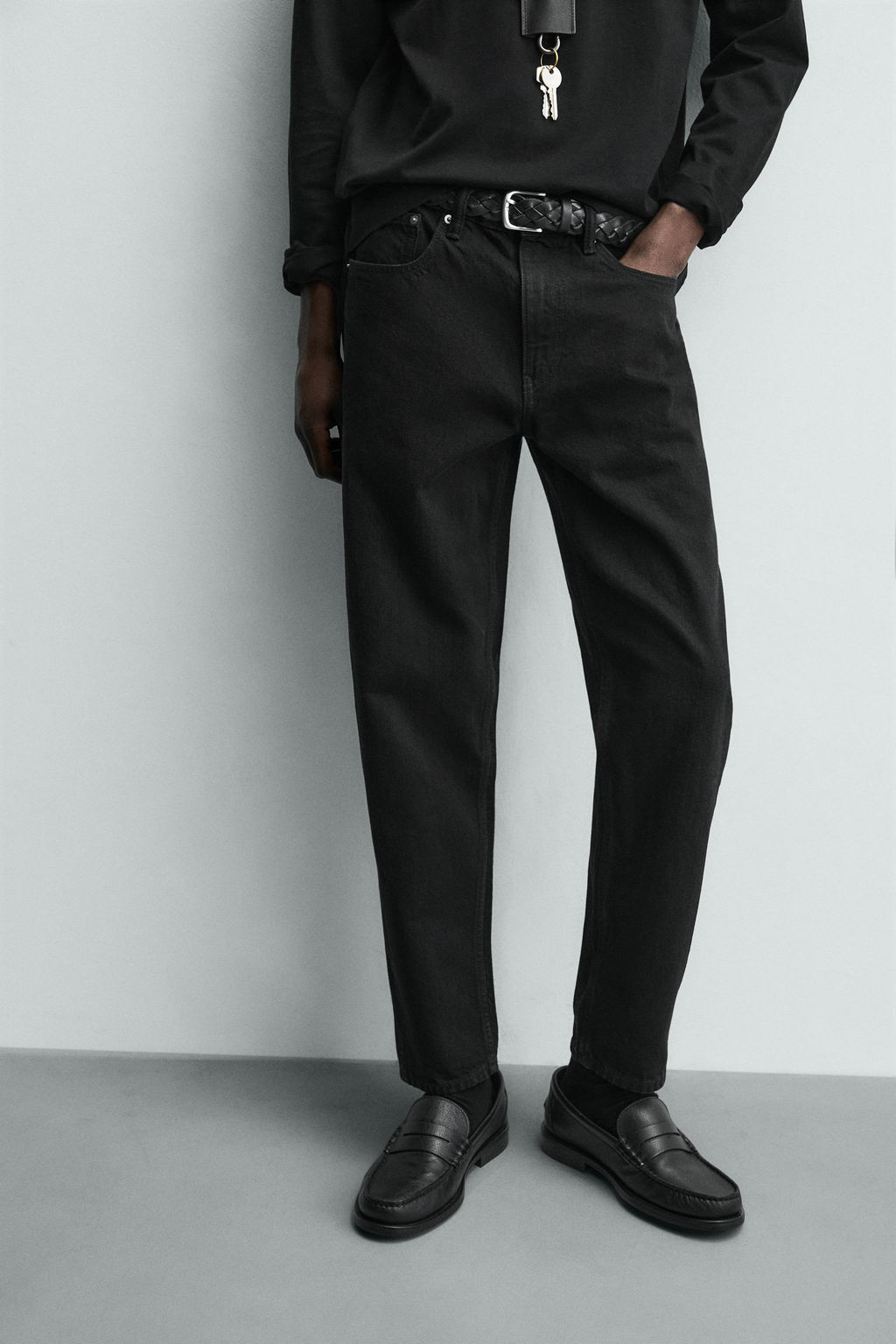 JEANS SLIM TAPERED FIT / Negro - Zara фото 5