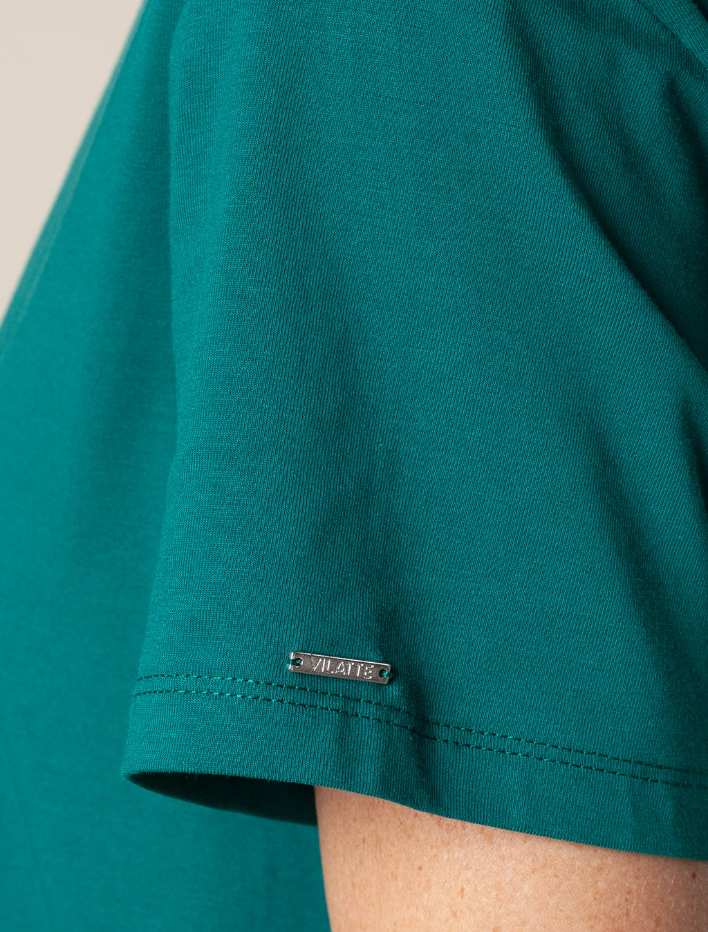 Футболка из премиального хлопка с принтом мечта на разных языках