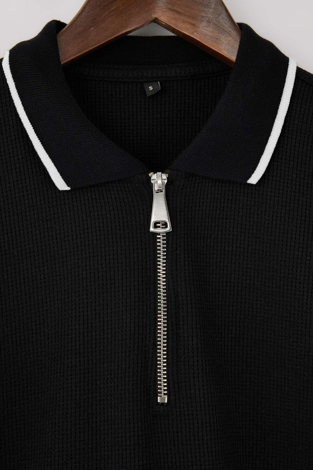 Siyah Loose Fit Dokulu Yaka Cizgi Detayl? Fermuarl? Polo Yaka T-shirt TMNSS26PO00003 - Trendyolmilla фото 8