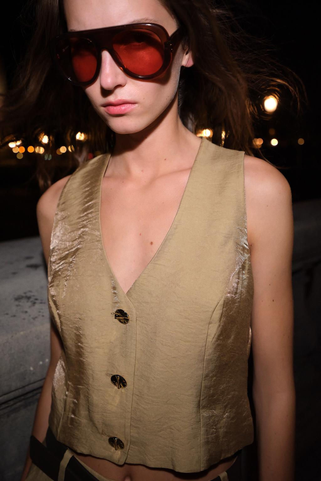 GOLD BUTTON SATIN TOP - Zara фото 3