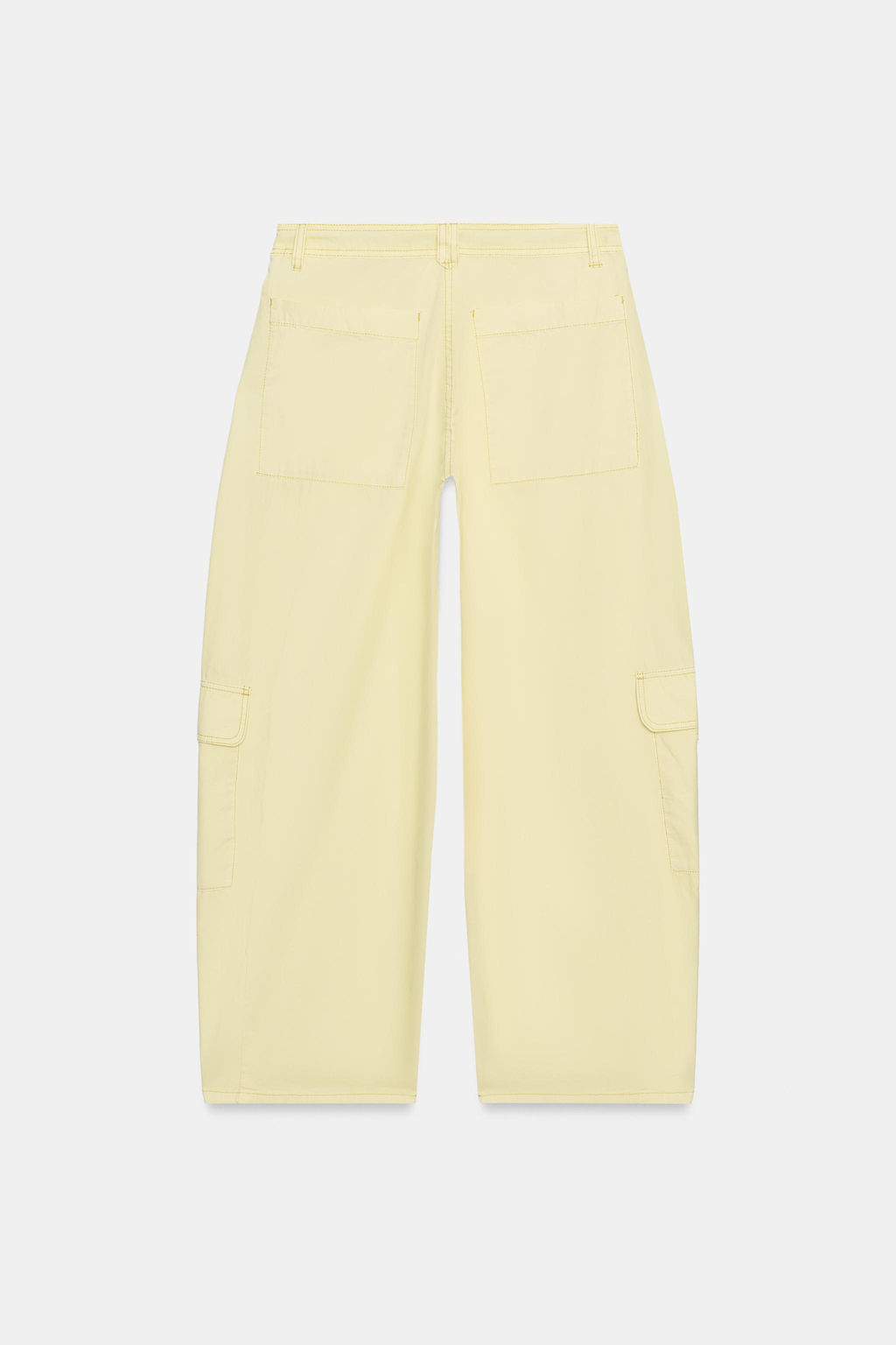 PANTAL?N OVERSIZE CARGO / Amarillo