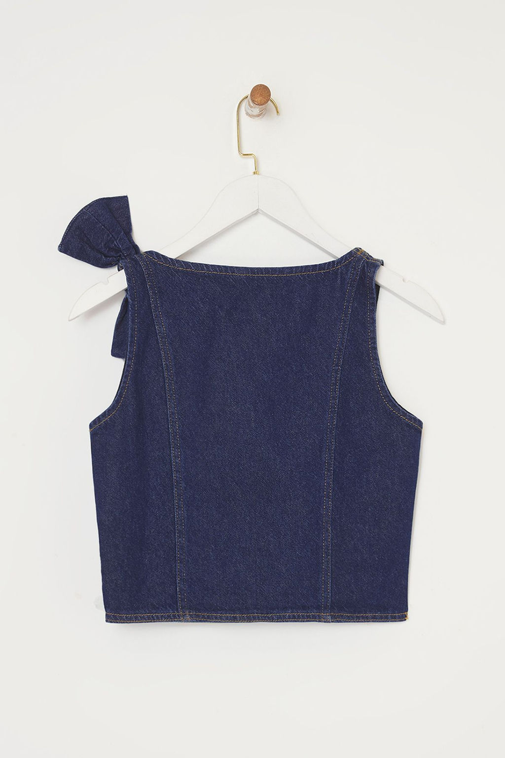 Trendyolmilla Koyu Mavi Kurdele/Fiyonk Detayl? Crop Denim Bluz TWOSS25BZ00476