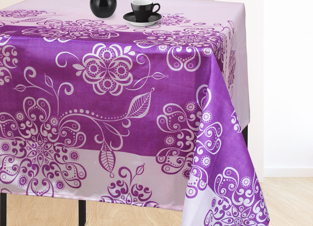 Розовый фламинго Скатерть