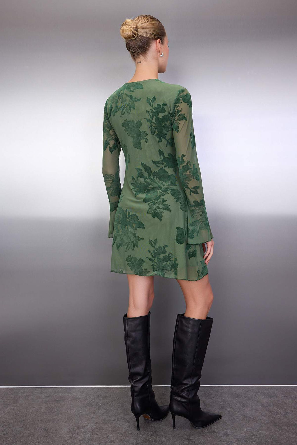 Cok Renkli Flok Bask?l? Bodycon Mini Tul Flare Kollu Astarl? Esnek Orme Elbise TWOAW26EL00029 - Trendyolmilla фото 10