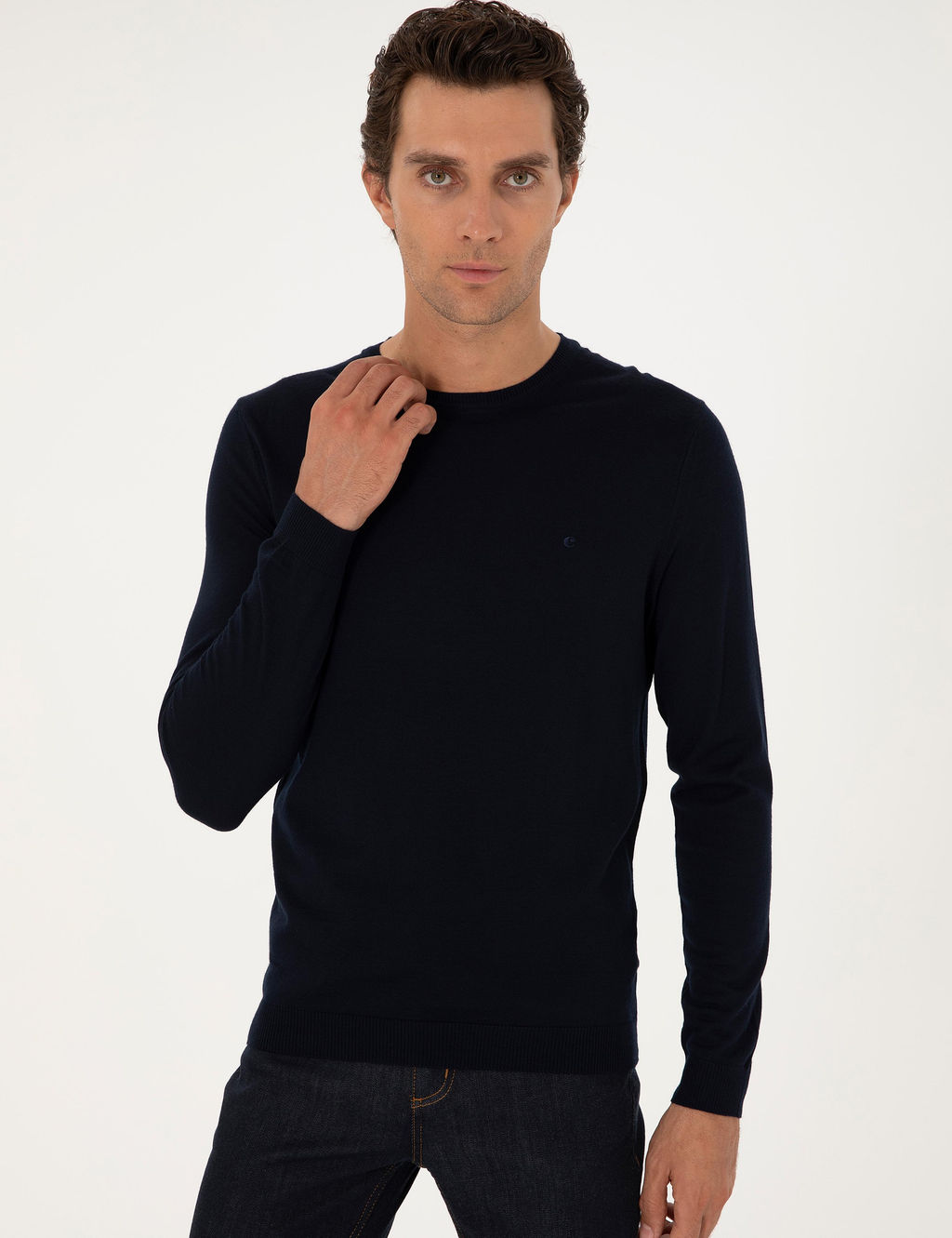 Lacivert Slim Fit Y_n Kar___ml_ Bisiklet Yaka Basic Triko Kazak