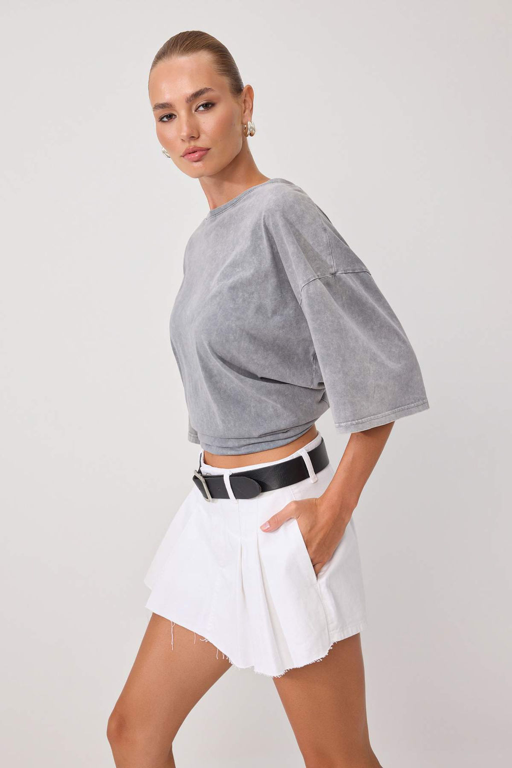 Beyaz Pileli %100 Pamuk Normal Bel _ort Etek TWOSS26SR00316