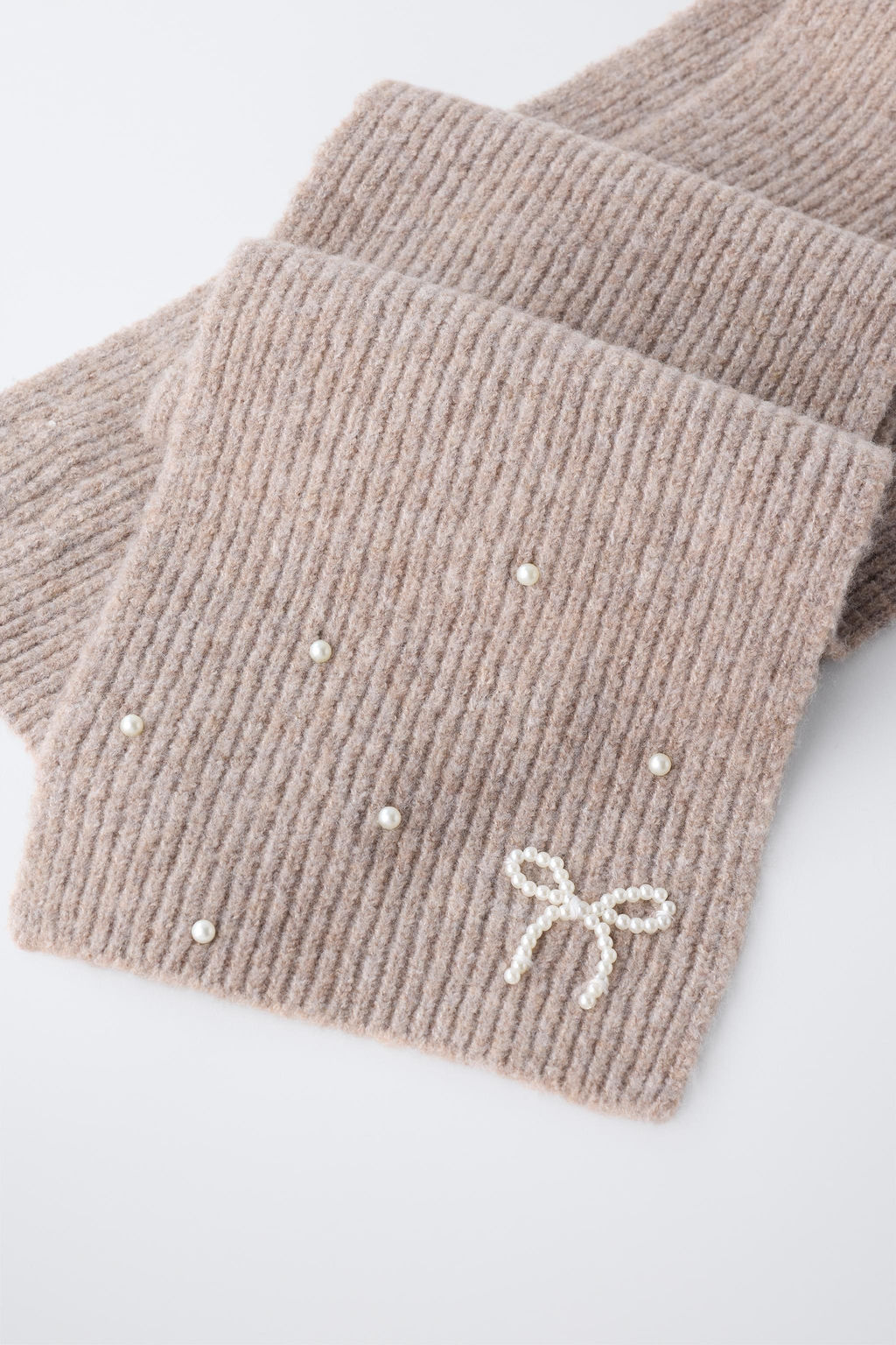 KNIT SCARF WITH FAUX PEARLS - Zara фото 3