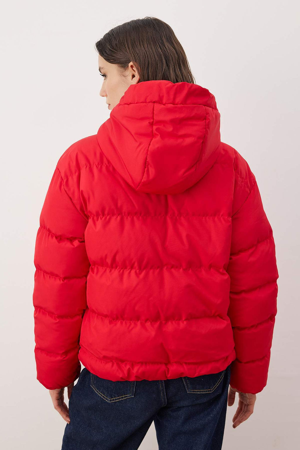 TRENDYOLMILLA Siyah Kapusonlu Su Itici Sisme Mont TWOAW21MO0022  фото 29