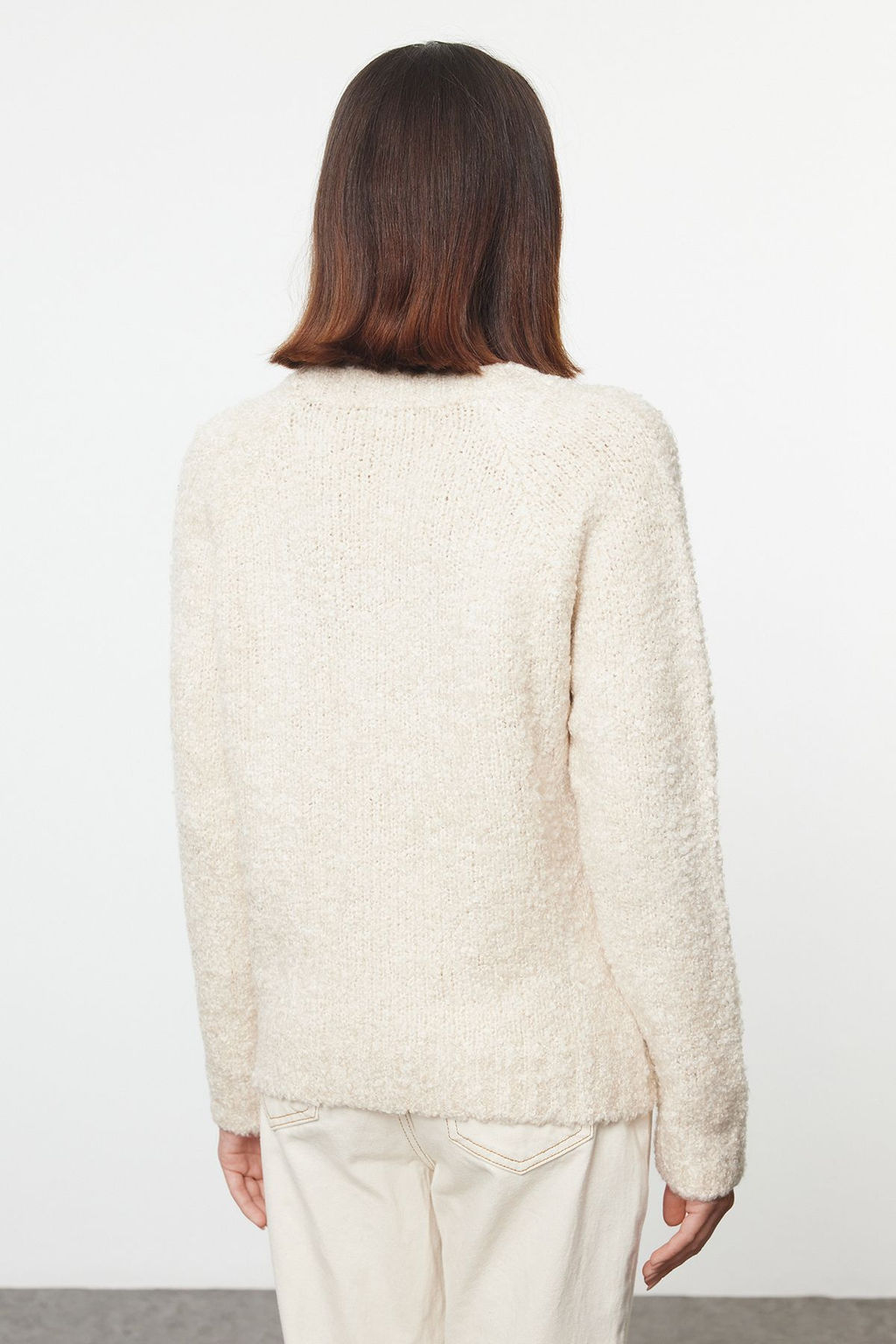 Tas Genis Kal?p Derin V Yaka Dokulu Triko Kazak TWOAW25KZ00241 - Trendyolmilla фото 5