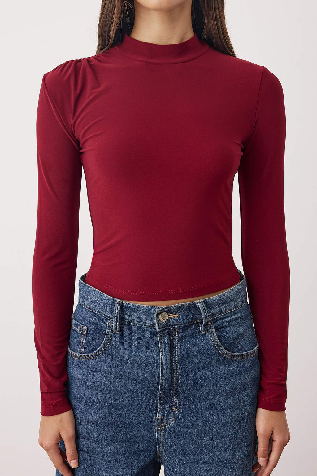 Siyah-Bordo Kolu Buzgu Detayl? Fitted/Vucuda Oturan Dik Yaka Crop Esnek Orme Bluz TWOAW26BZ00152 - Trendyolmilla фото 6