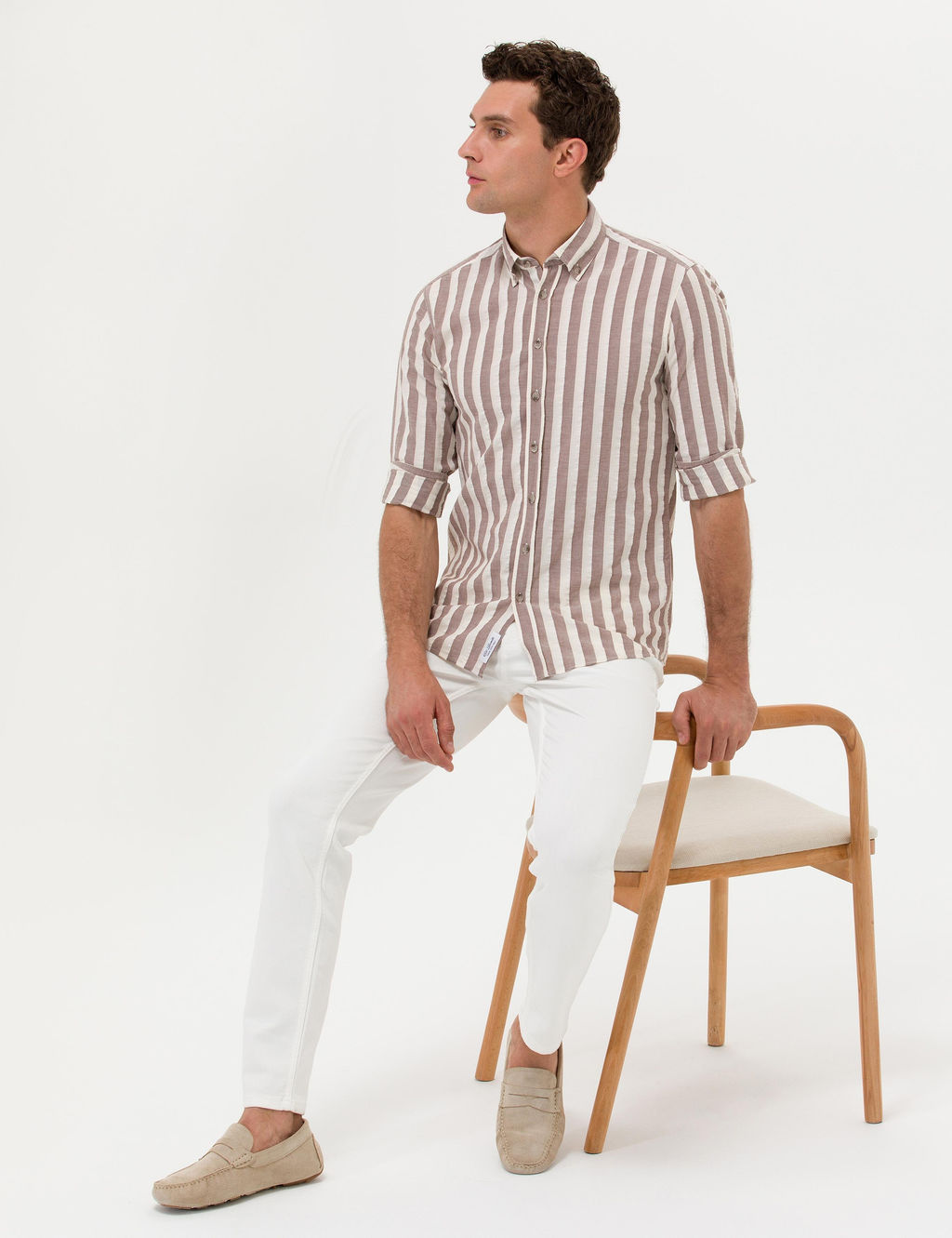 Коричневая приталенная рубашка в полоску с длинным рукавом - Cacharel фото 4