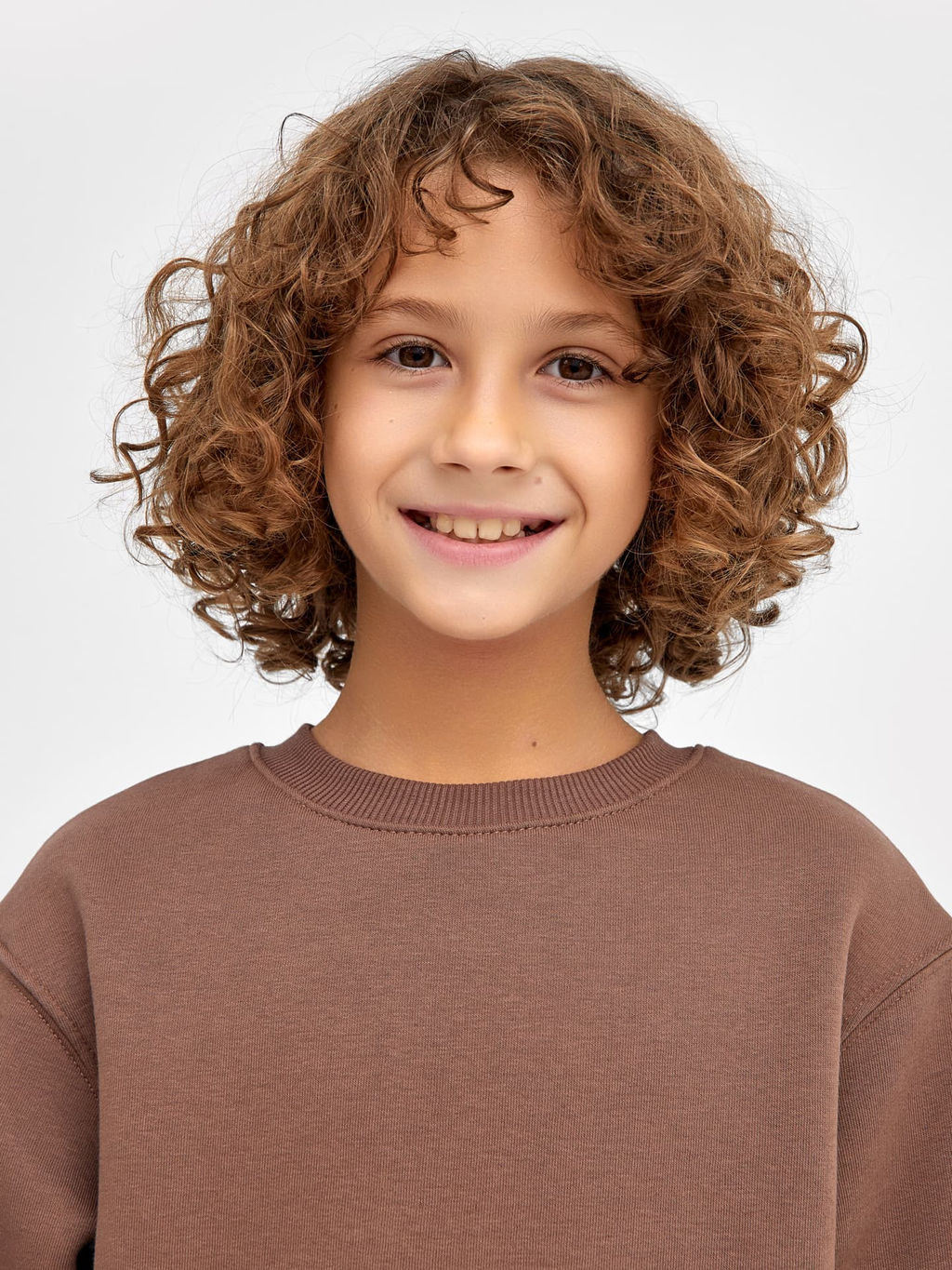 Комплект для мальчиков (джемпер, брюки) таупово-бежевый - Mark formelle фото 4