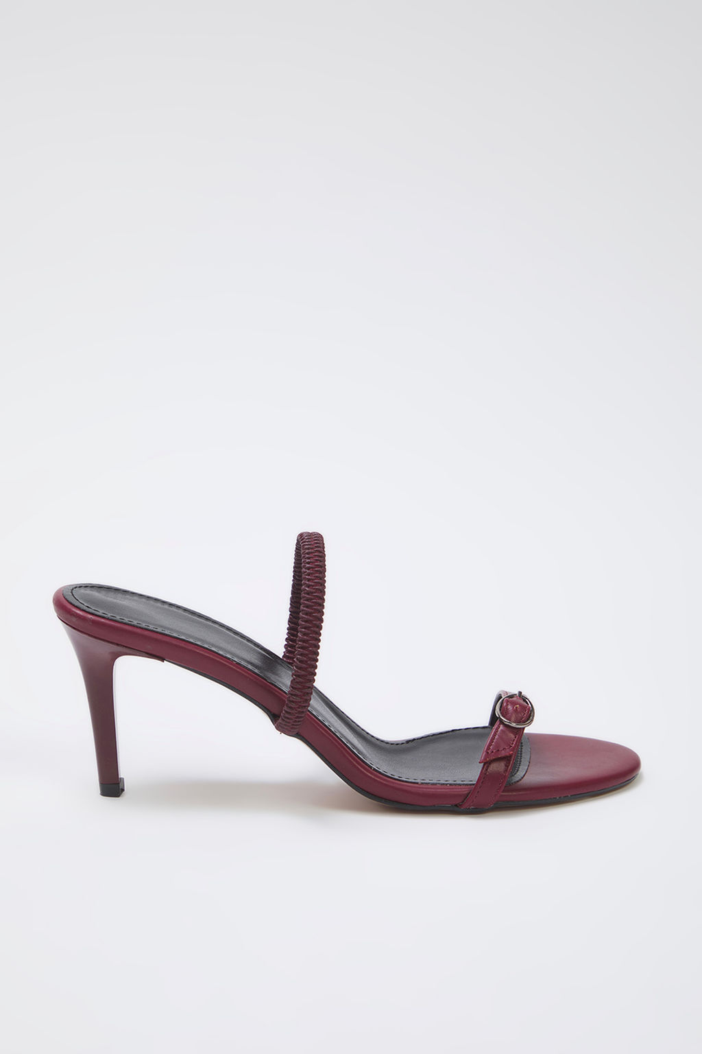 Trendyol Shoes Siyah Toka Detayl? Cift Kullan?ml? Ince Topuklu Badem Burun Kad?n Topuklu Sandalet TAKSS25TO00010 - Trendyolmilla фото 8
