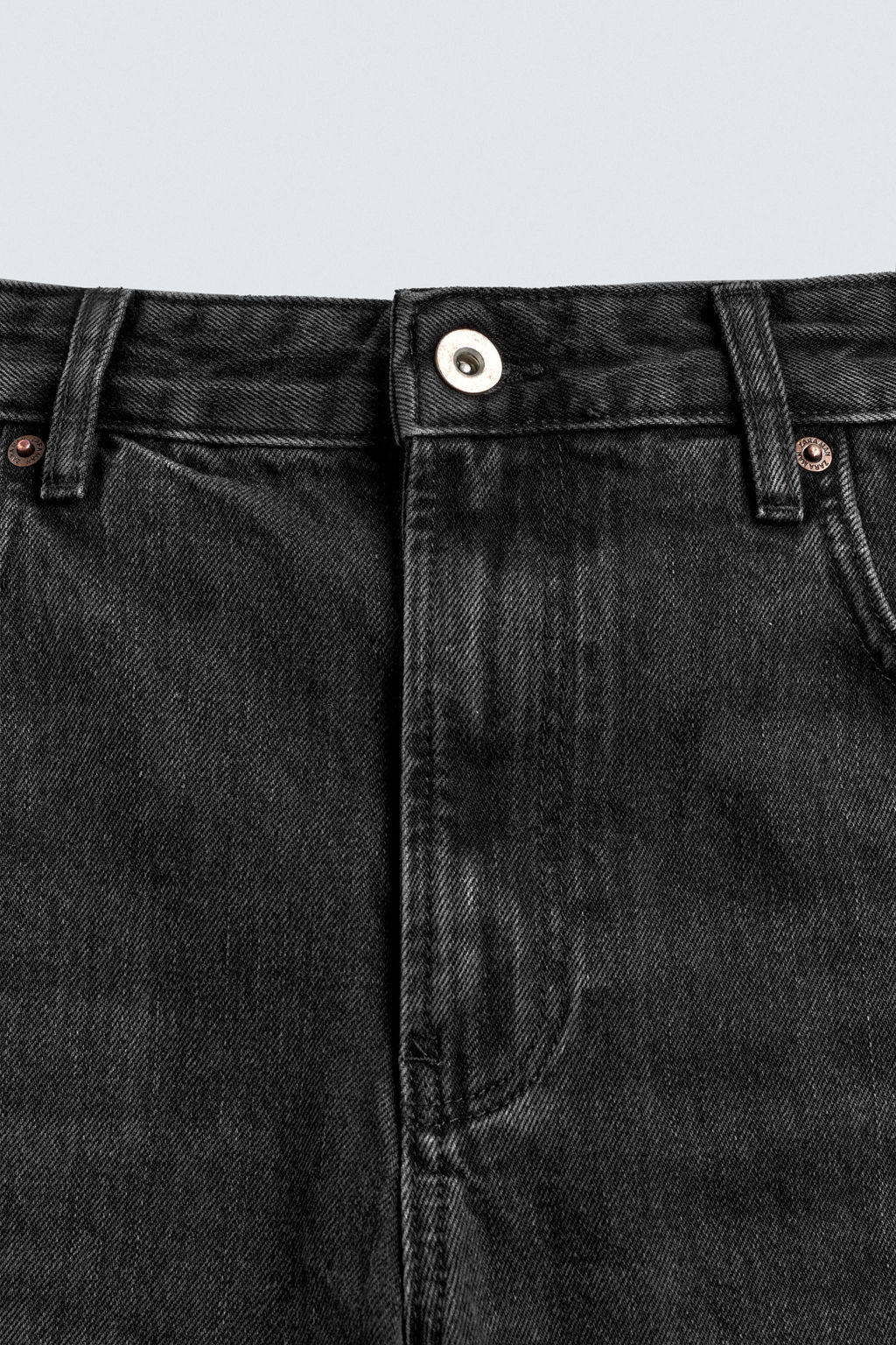 JEANS FLARE FIT ROTOS / Negro - Zara фото 9