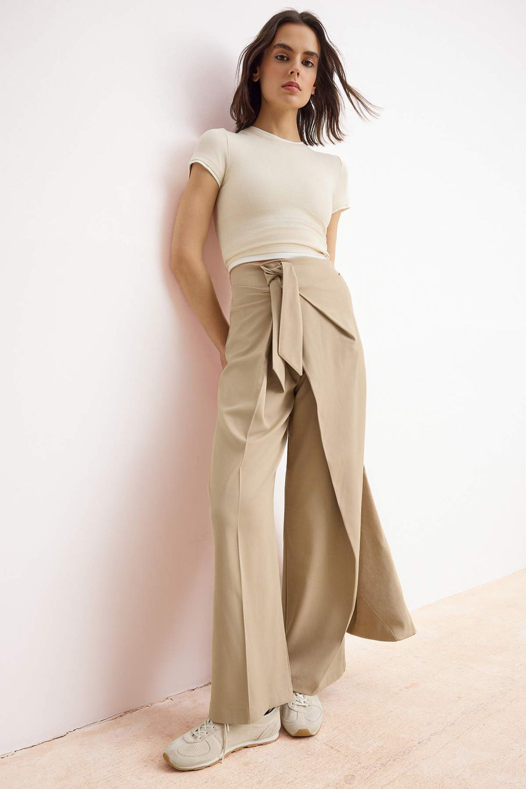 Bej Baglama Detayl? Wide Leg/Genis Paca Kumas Pantolon TWOSS26PL00068 - Trendyolmilla фото 2