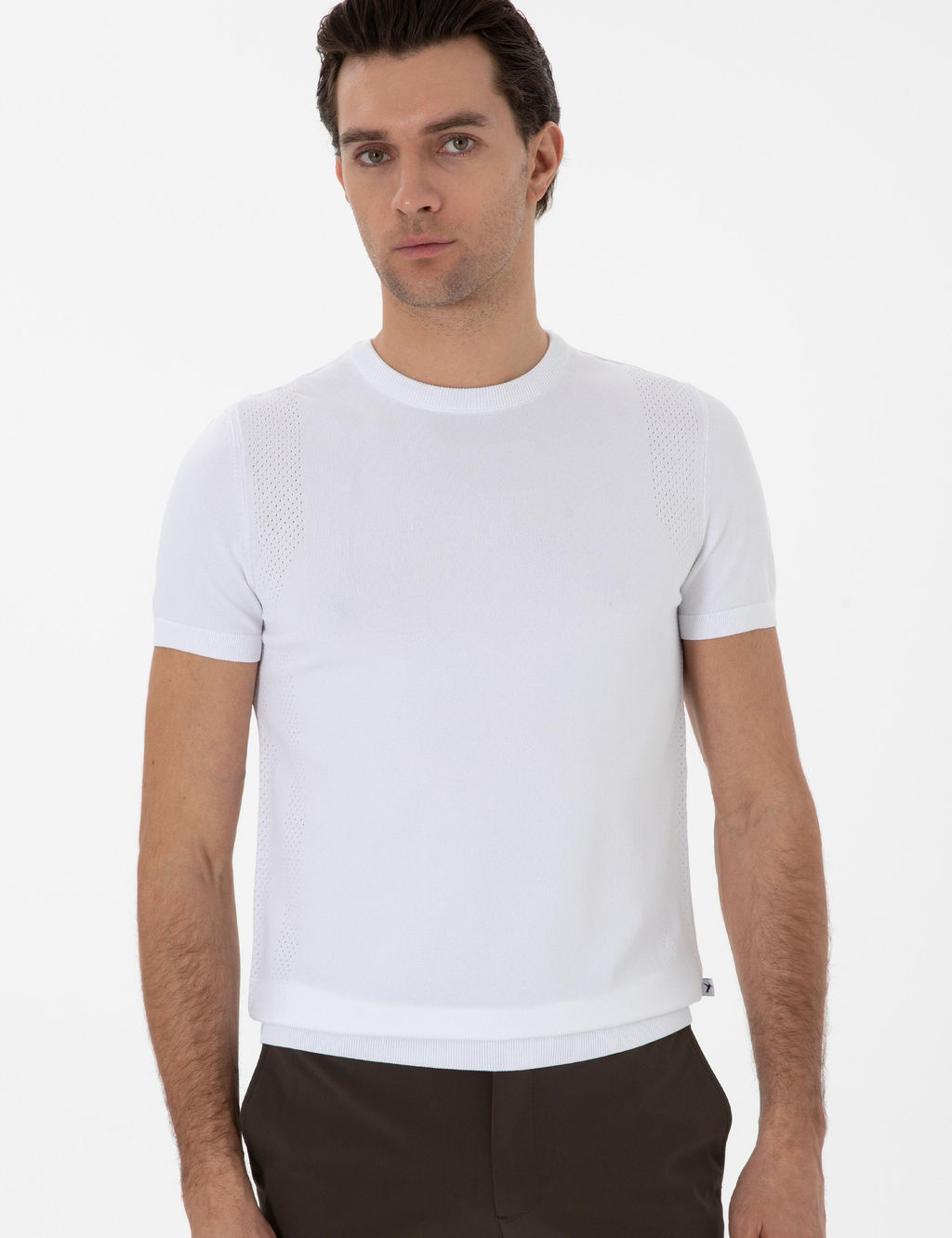 Beyaz Slim Fit Bisiklet Yaka Triko T-shirt