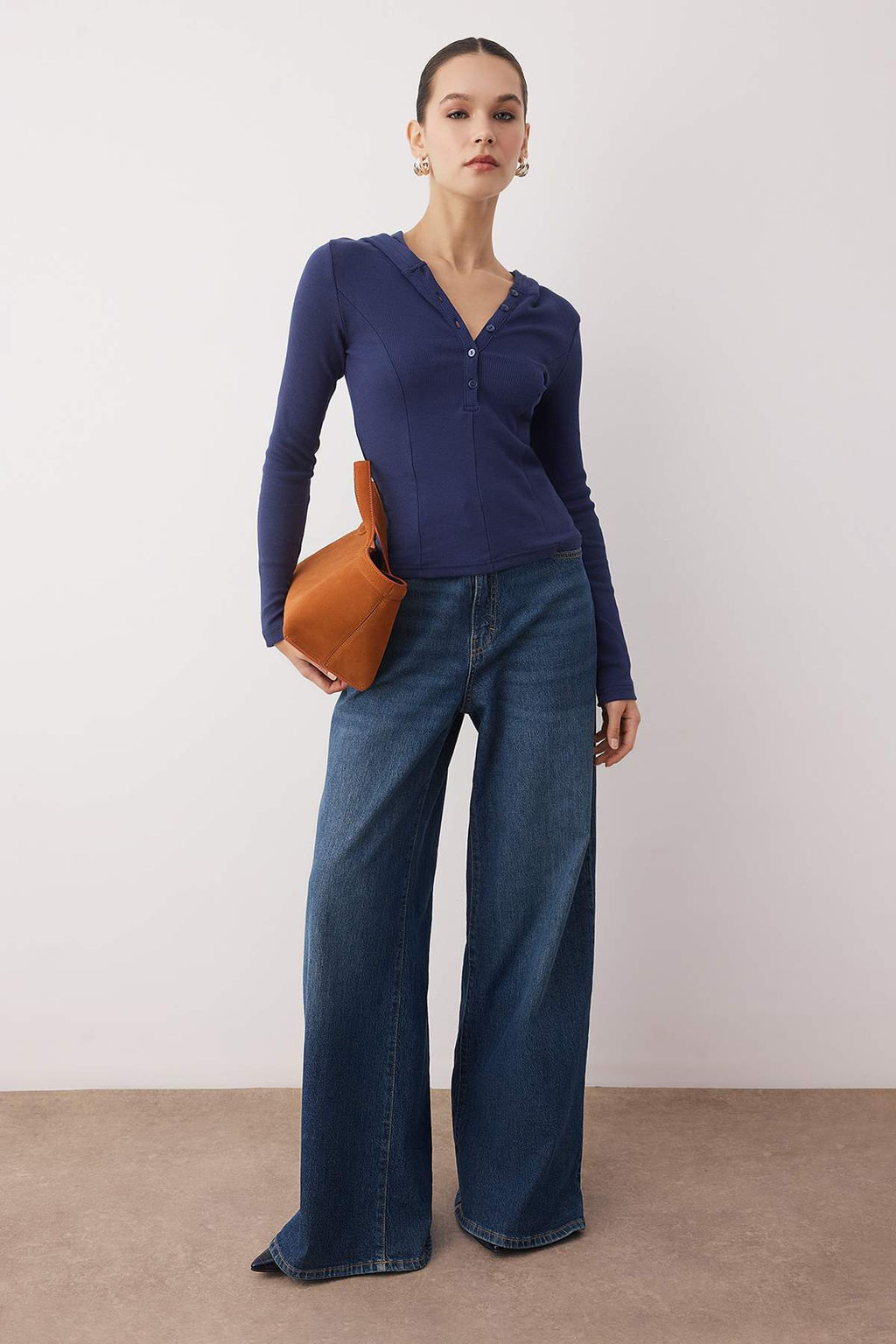 Antrasit Kapusonlu Fitilli Dugmeli Fitted/Vucuda Oturan Orme Bluz TWOAW26BZ00033 - Trendyolmilla фото 6