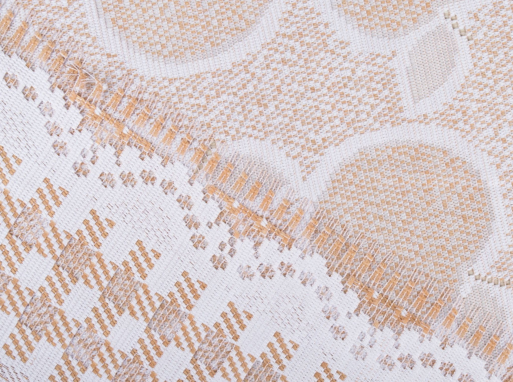 Скатерть декоративная Д237Аб 150 беж. с белым 1.50 м*1.30 м рис. Д237Аб