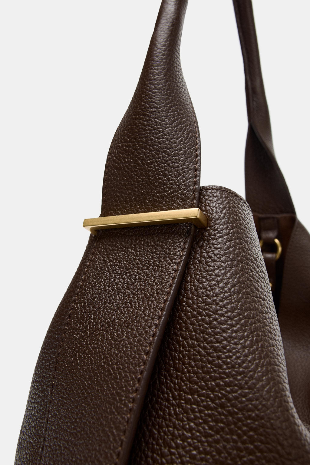 LEATHER MAXI BUCKET BAG - Zara фото 10