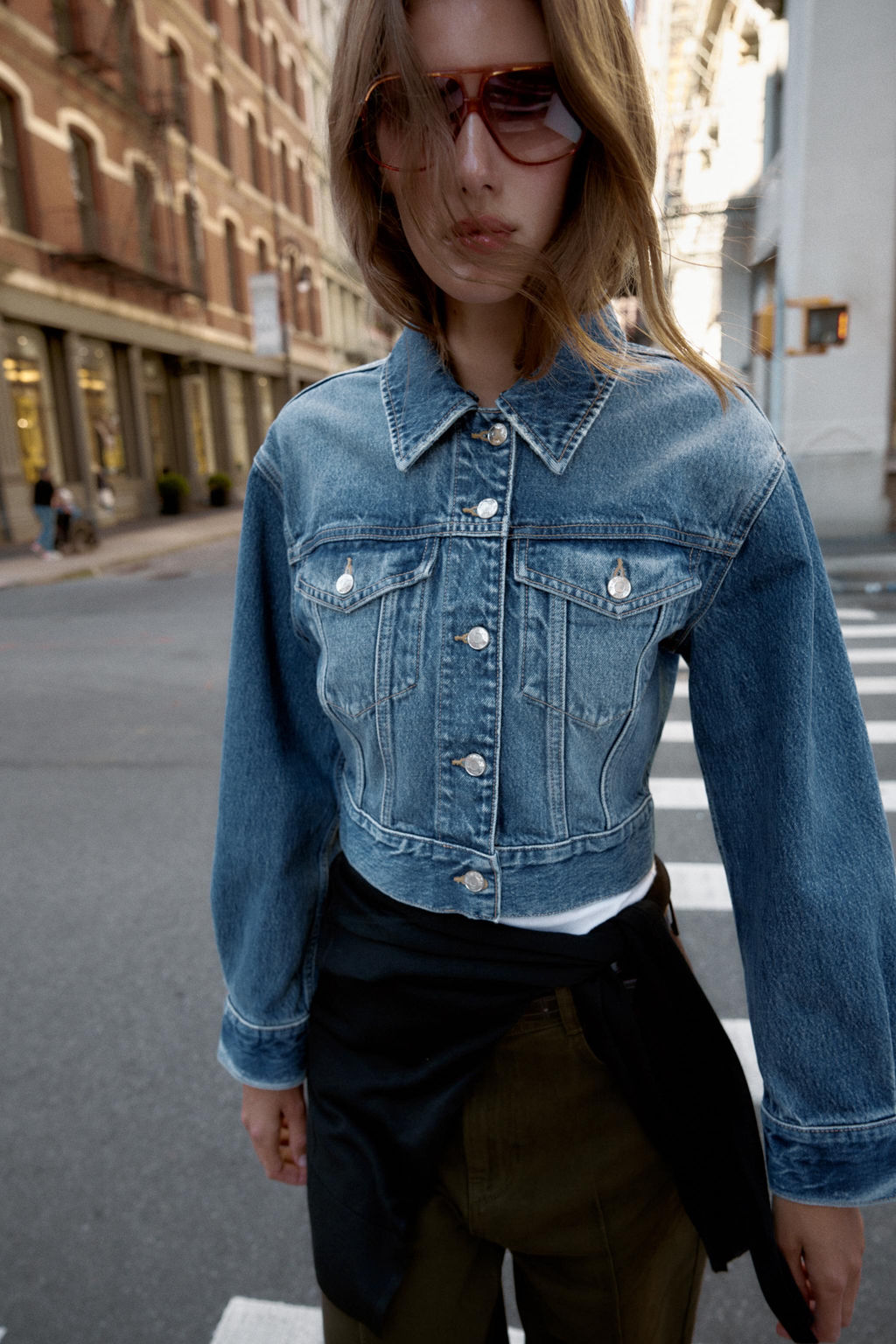 Z1975 FAUX FUR COLLAR SHORT DENIM JACKET - Zara фото 4