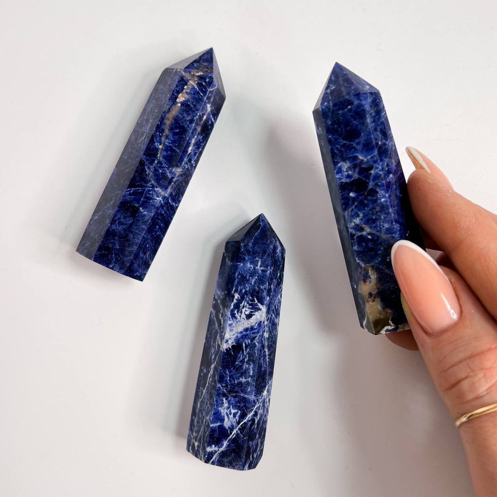 Кристалл из Содалита - Радуга самоцветов фото 2