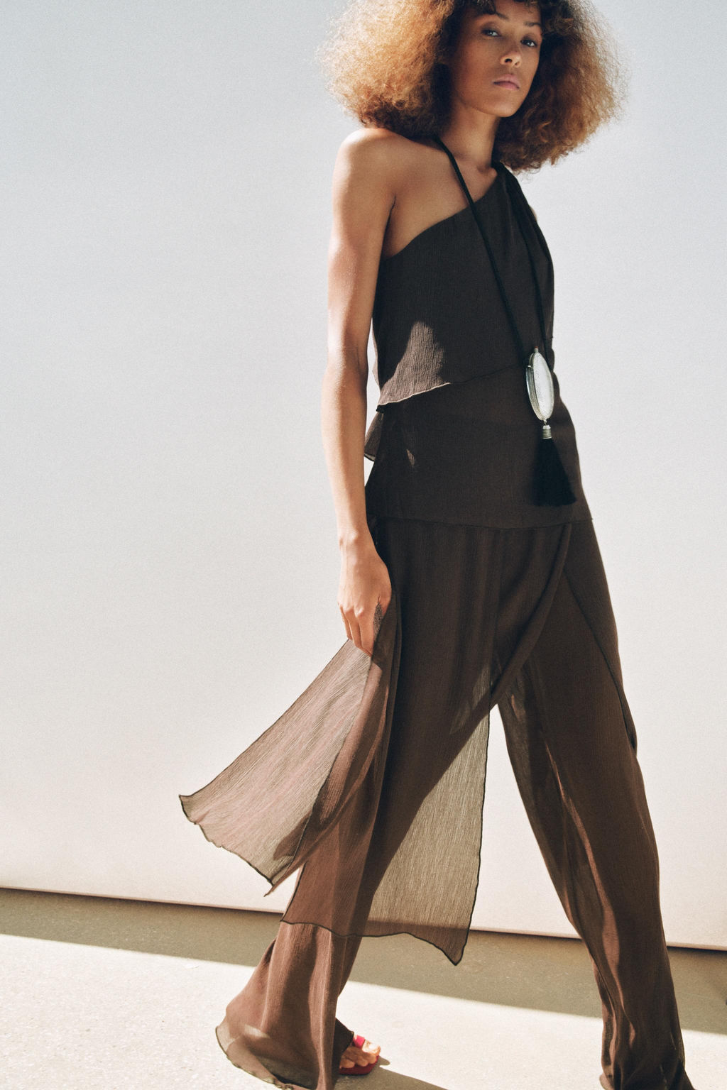 ASYMMETRIC TEXTURED TOP - Zara фото 2
