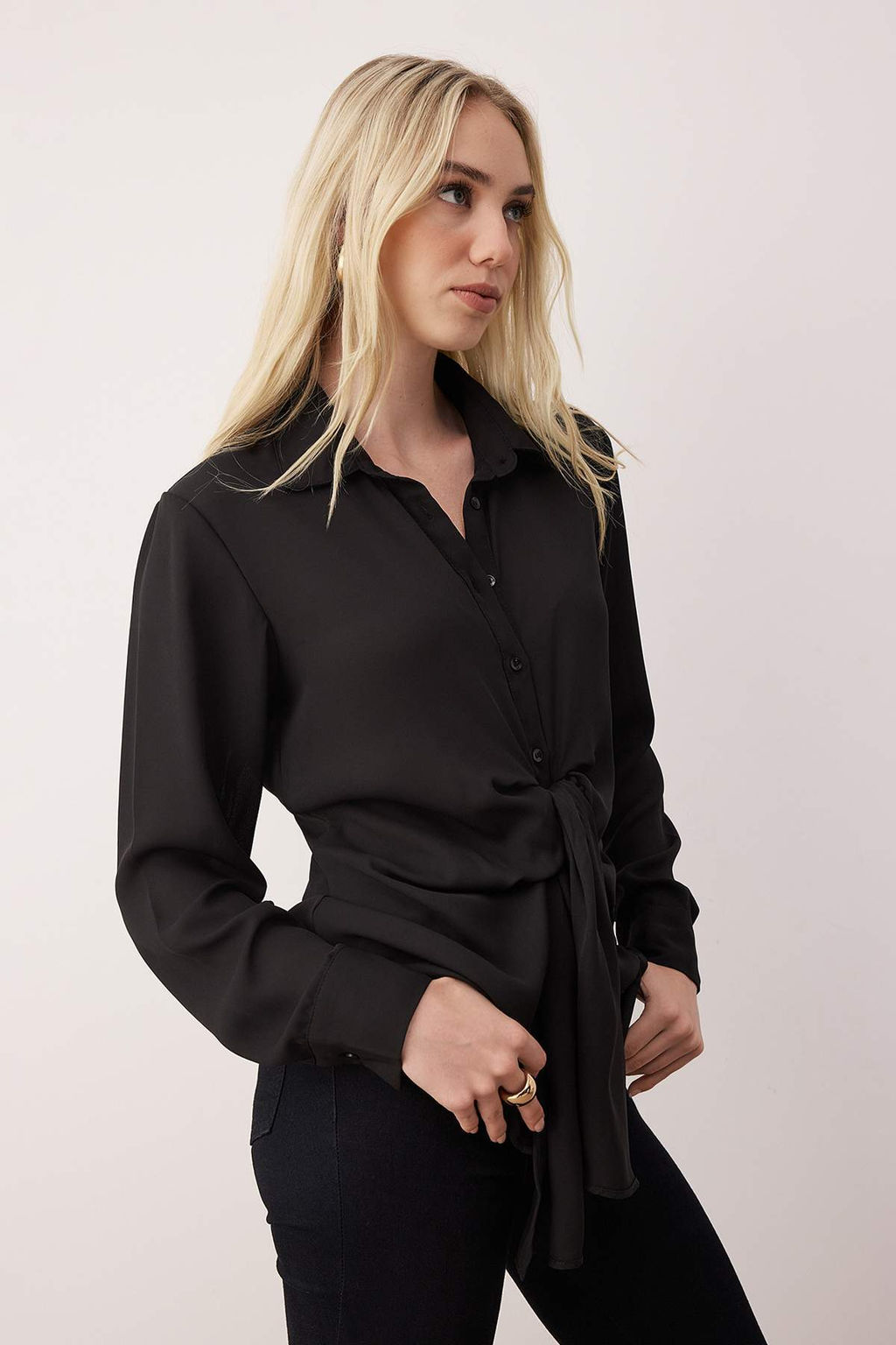 Siyah Hafif Transparan Onden Baglama Detayl? Sifon TWOAW26GO00065 - Trendyolmilla фото 2
