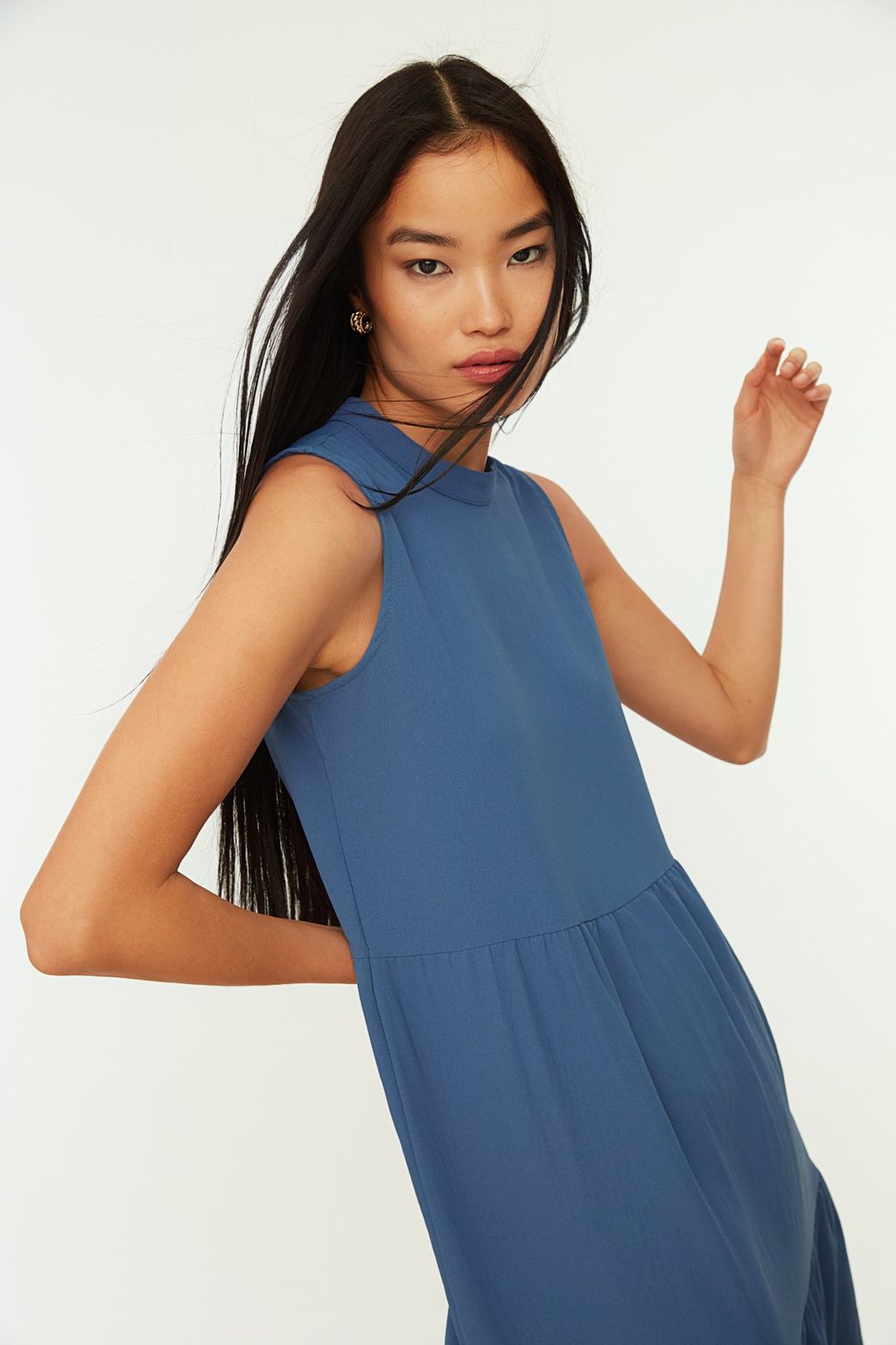 TRENDYOLMILLA Kahverengi Shift/Duz Kesim Dik Yaka Midi Dokuma Elbise TWOSS20EL1864 фото 8